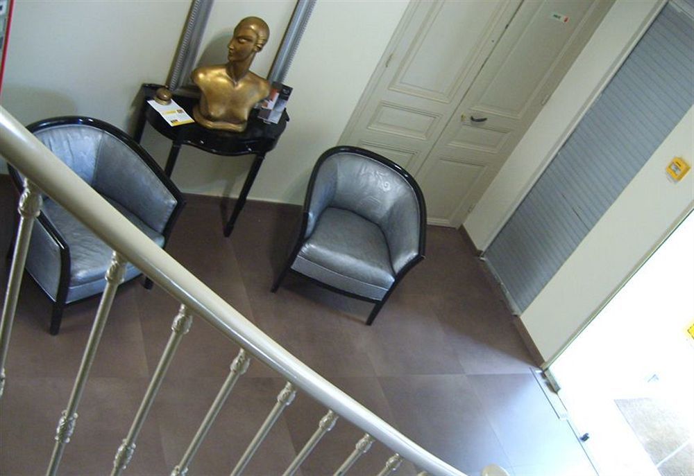 Le Prado De St Raph Hotel Saint-Raphaël Buitenkant foto