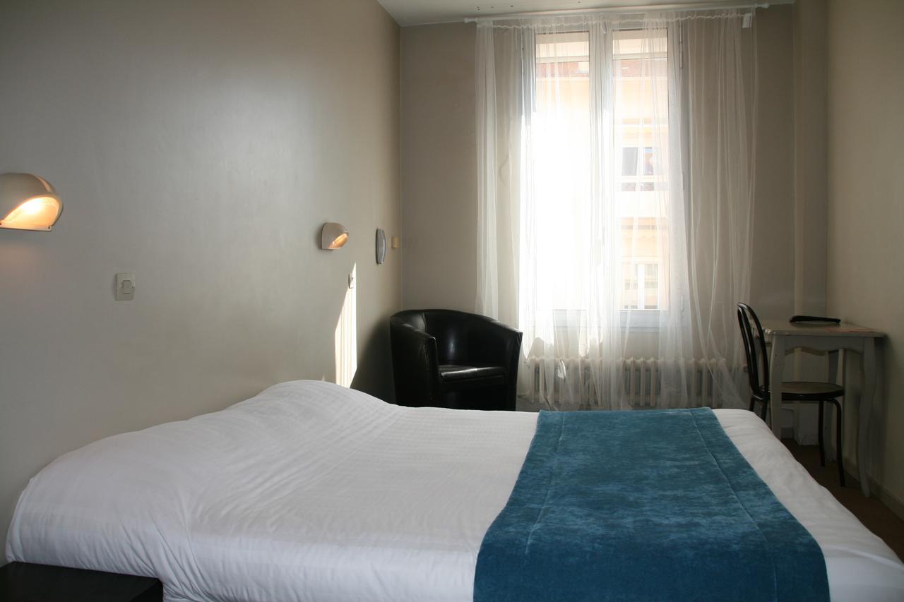 Le Prado De St Raph Hotel Saint-Raphaël Buitenkant foto